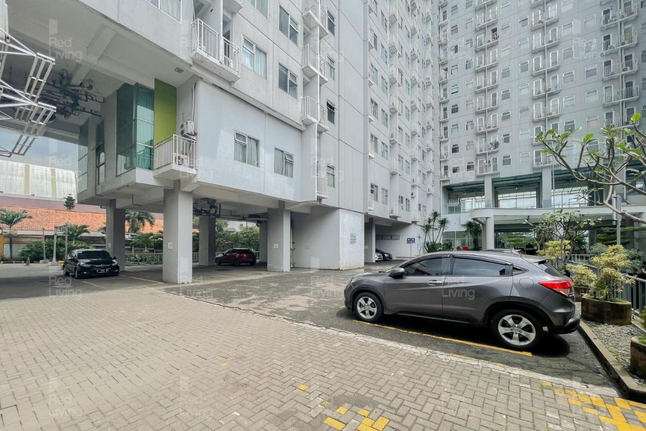 Redliving Apartemen Easton Park Jatinangor - Rajes Room Sumedang Kültér fotó