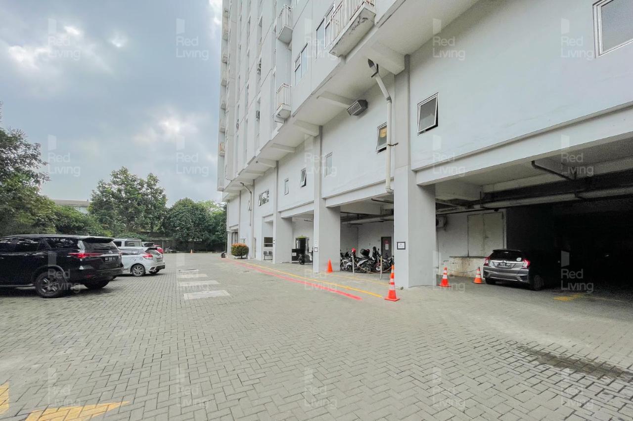 Redliving Apartemen Easton Park Jatinangor - Rajes Room Sumedang Kültér fotó